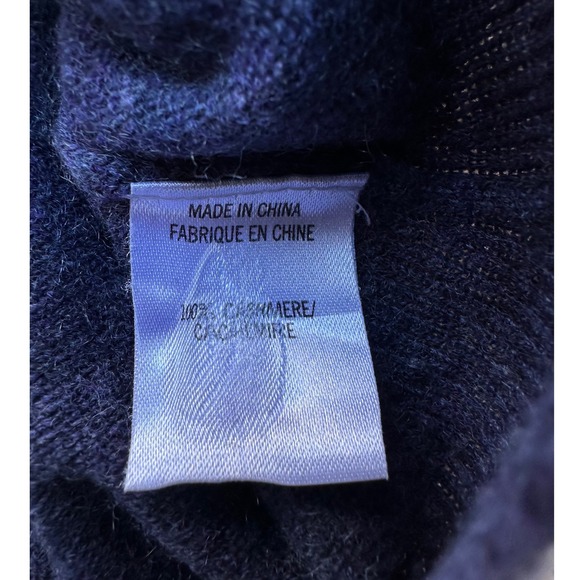 Unavailable - Theory Cashmere Turtleneck Sweater - Picture 4 of 5